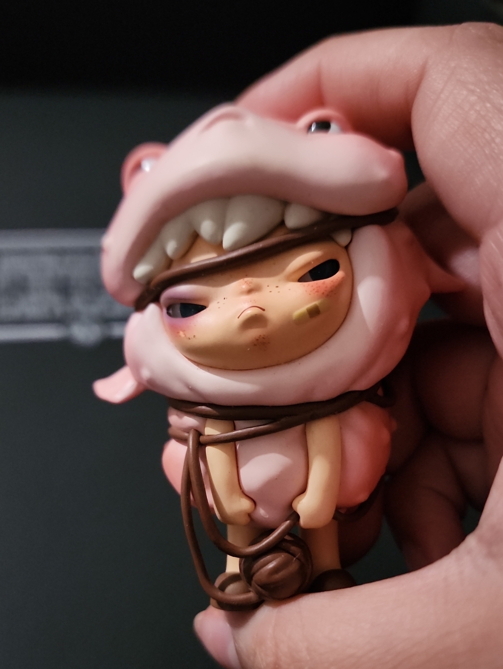 Hirono Figurine